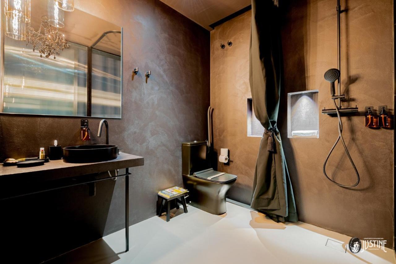 Suite Shibari By Justine Apartments Sobria Elegante Y Pecaminosa Apartamento Turistico En Madrid Rio מראה חיצוני תמונה